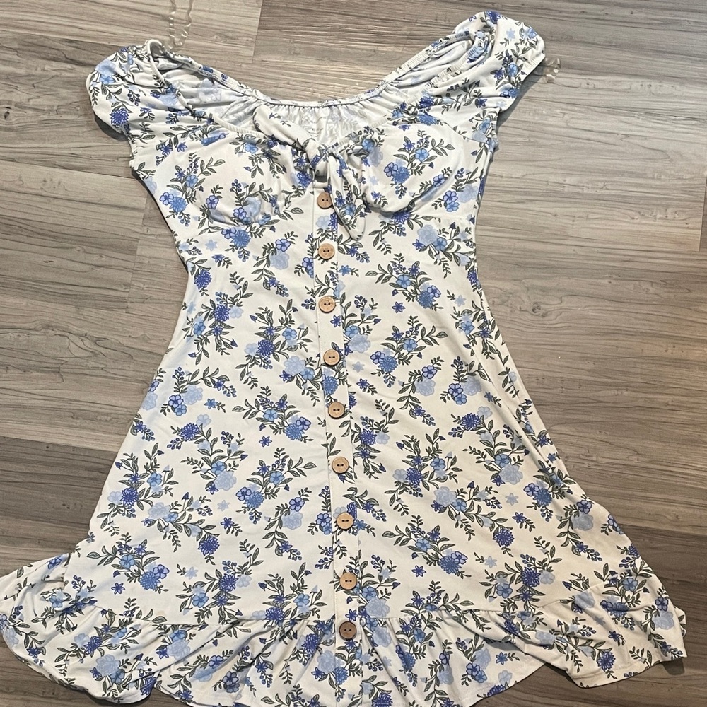 No Boundaries Blue and White Floral Top
